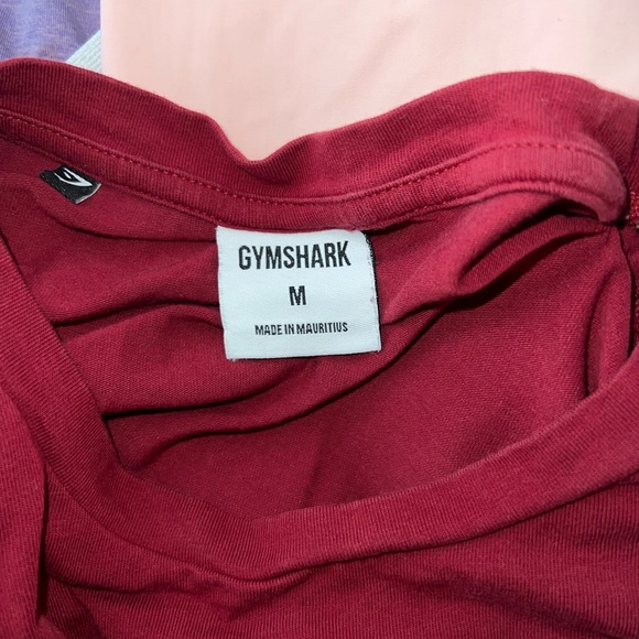 Gymshark cropped tee - Picture 3 of 3